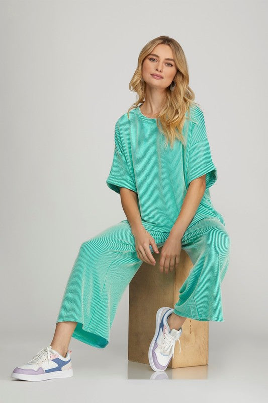 Mint 2-pc wide leg set