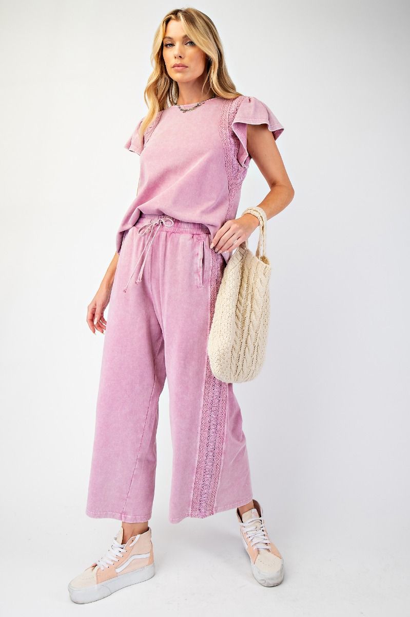 Mineral Washed, winged sleeve, crochet trim lounge set