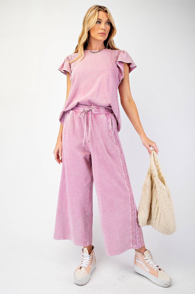 Mineral Washed, winged sleeve, crochet trim lounge set