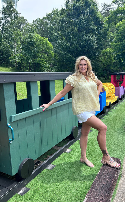 Dainty Daisy Tie Top