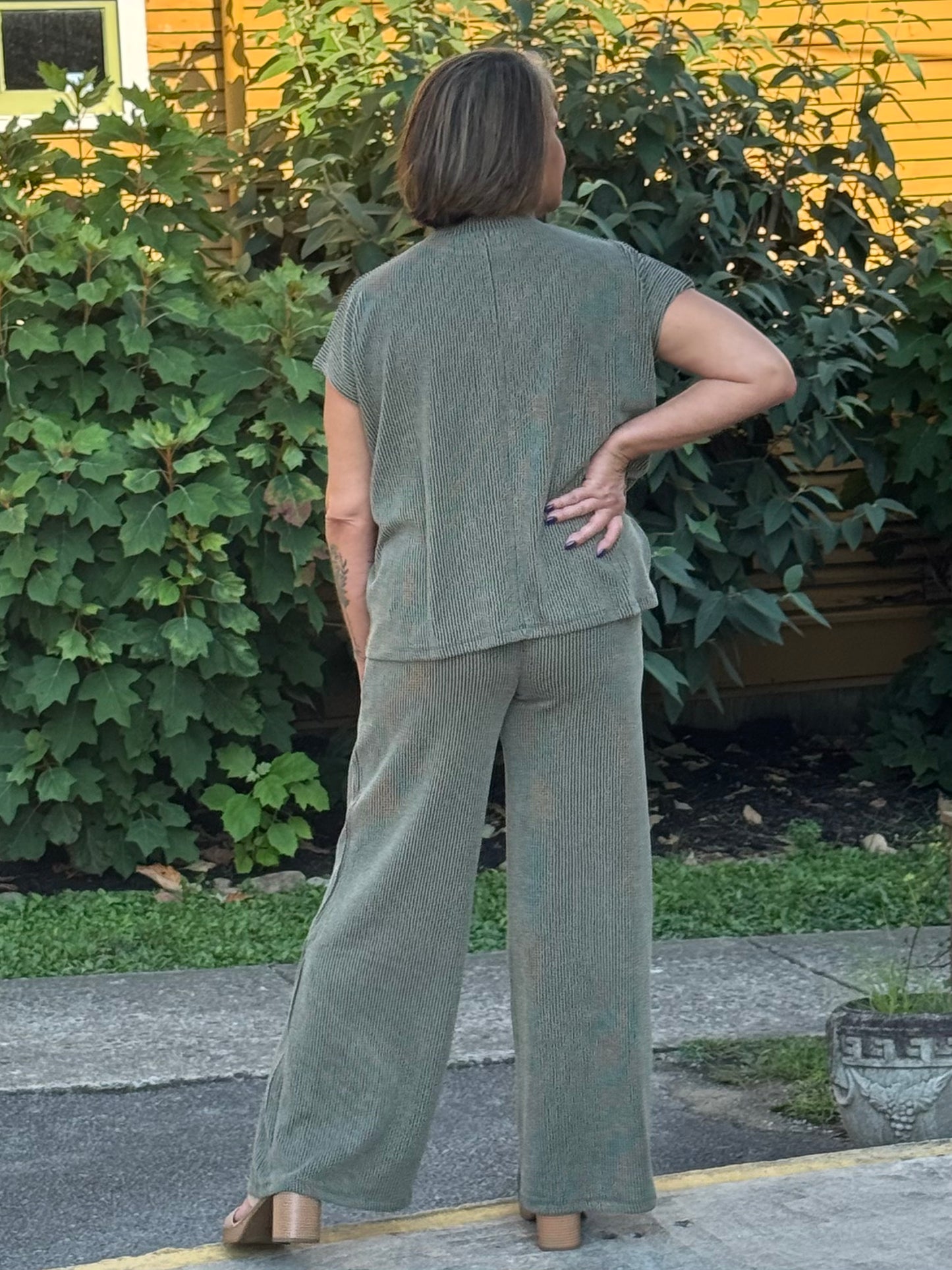 Raised Rib Short Sleeve Tee & Pant Set