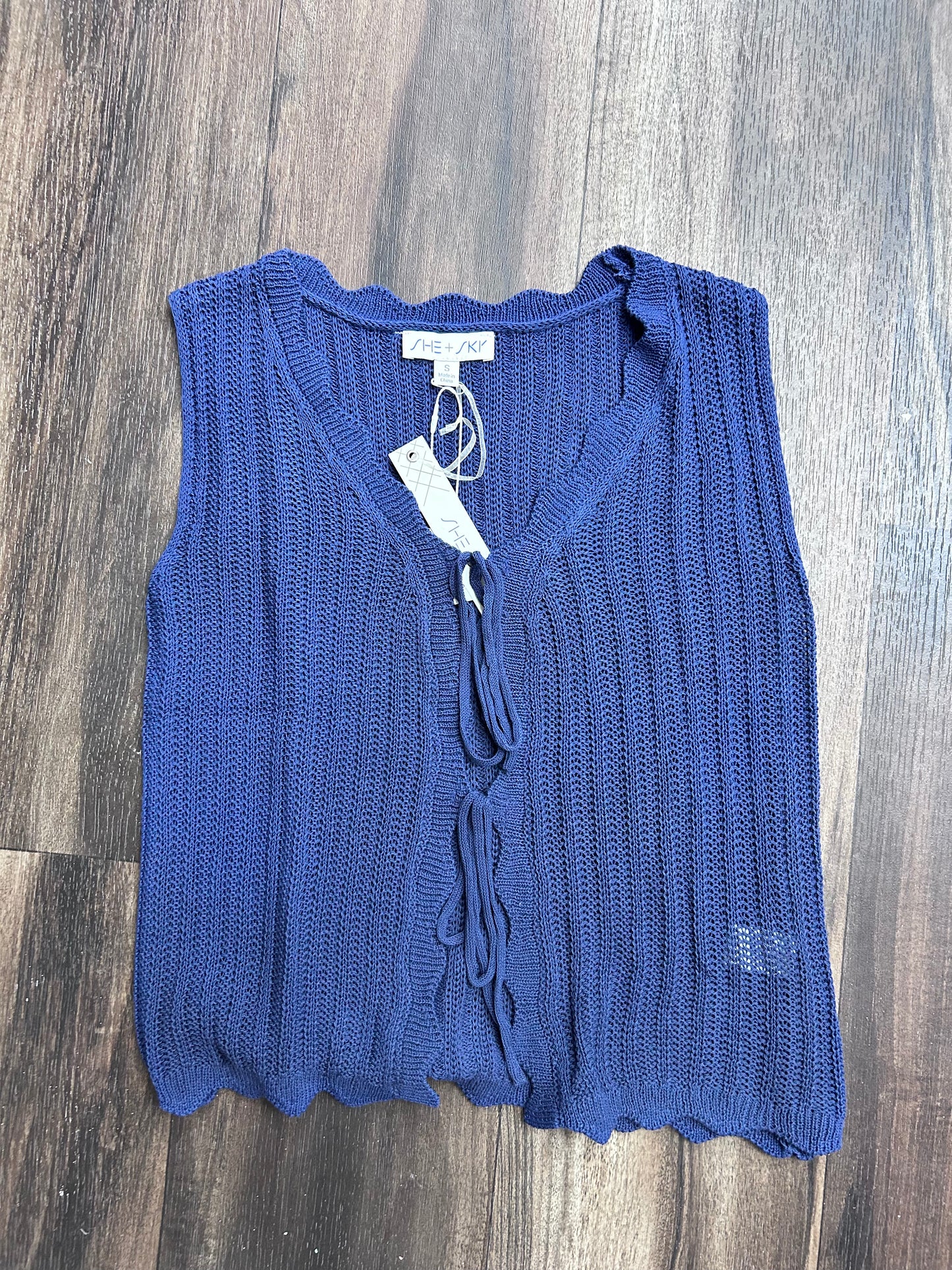 Sweater vest