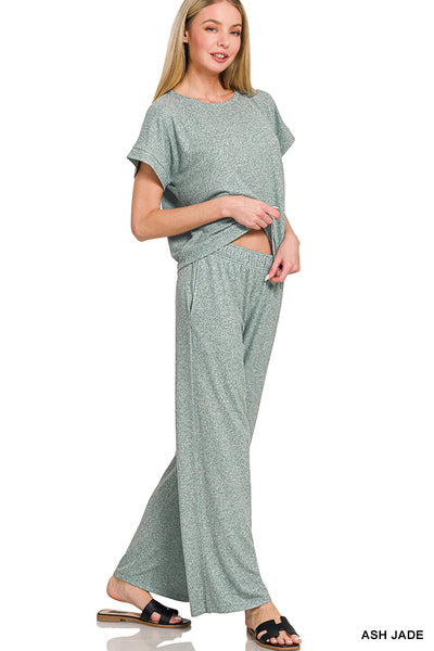 Short sleeve tee and matching pants lounge set